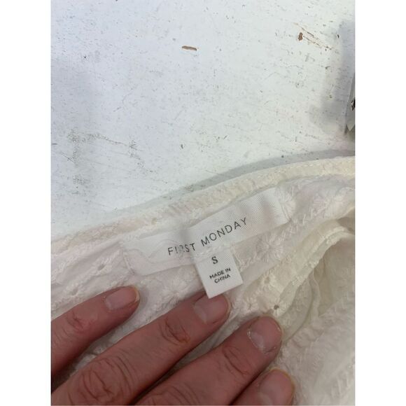 First Monday Anthropologie Eyelet Dress Size S - Picture 9 of 12